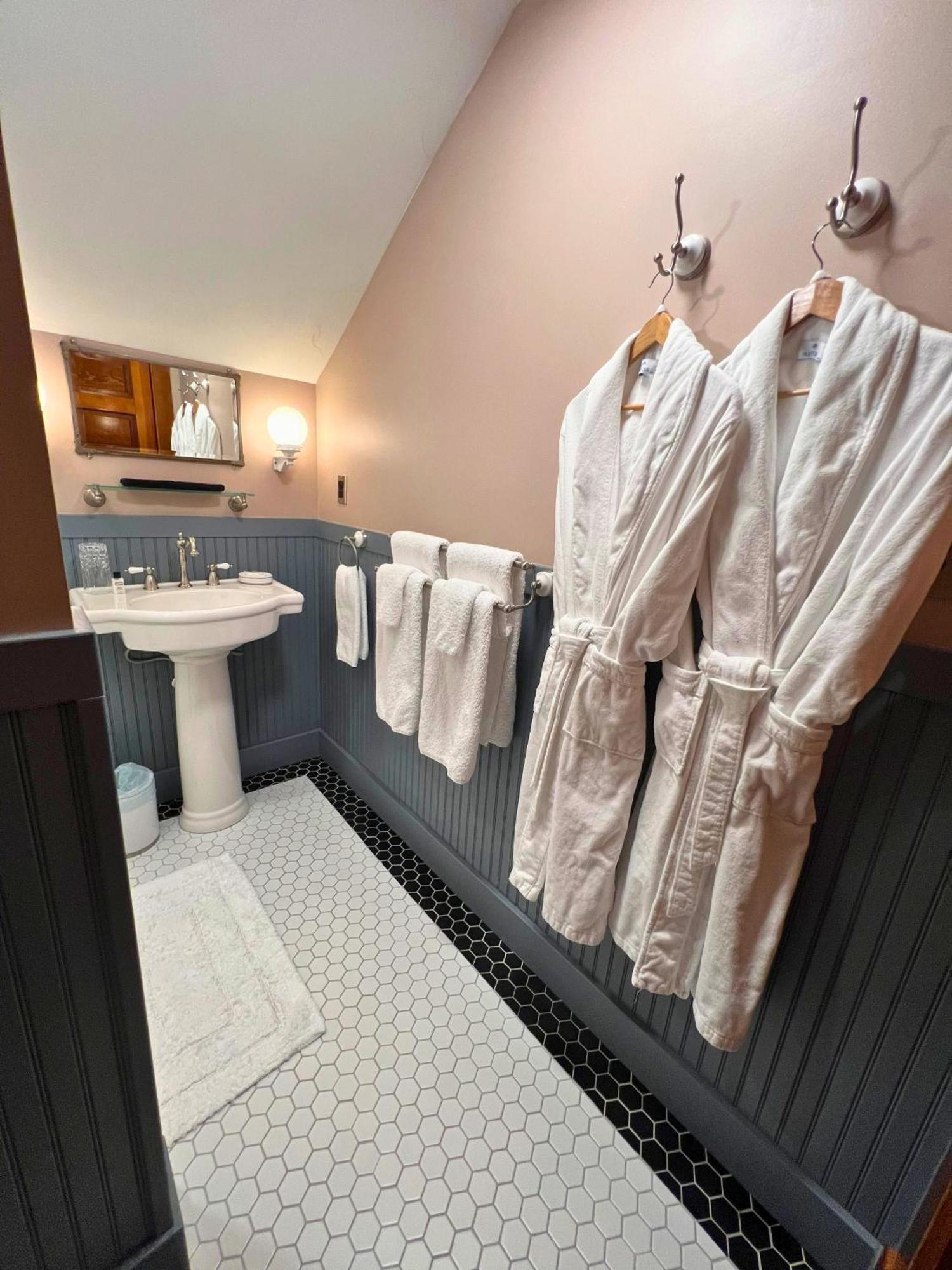 Martha'S Bed And Breakfast Lincoln Esterno foto